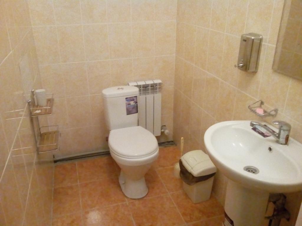 אסטנה Nursat Guest House מראה חיצוני תמונה